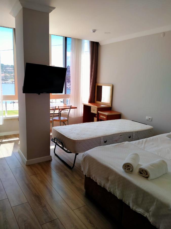 Venüs Park Apart Suıtes Çeşme Exterior foto
