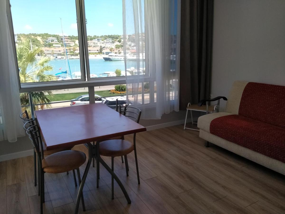 Venüs Park Apart Suıtes Çeşme Exterior foto